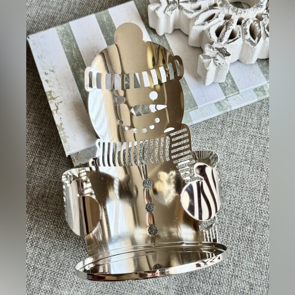 New Slatkin / Bath & Body Works Snowman Christmas CANDLE HOLDER ONLY for 3-Wick - Picture 4 of 5